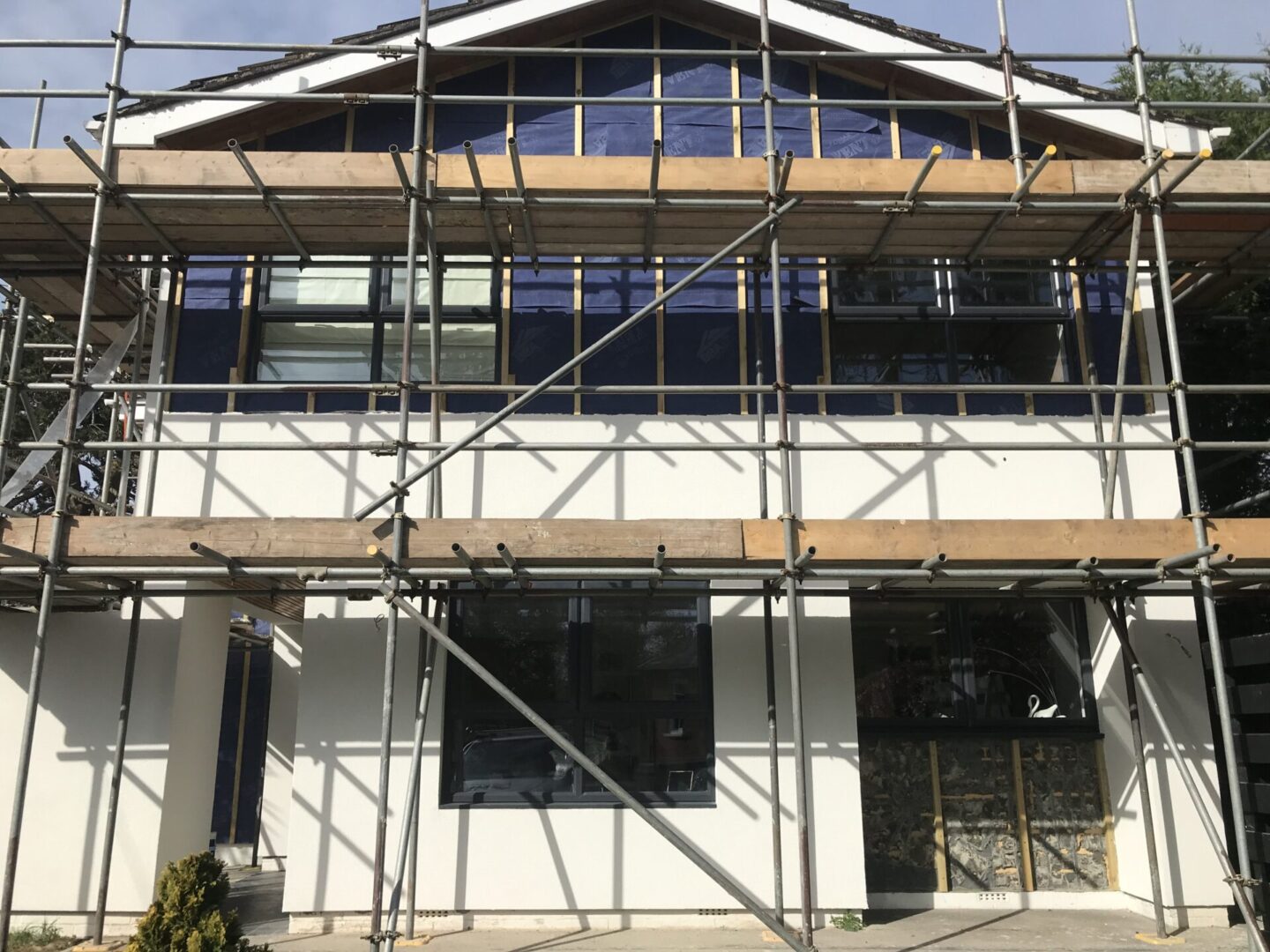 scaffolding on uk home renovation